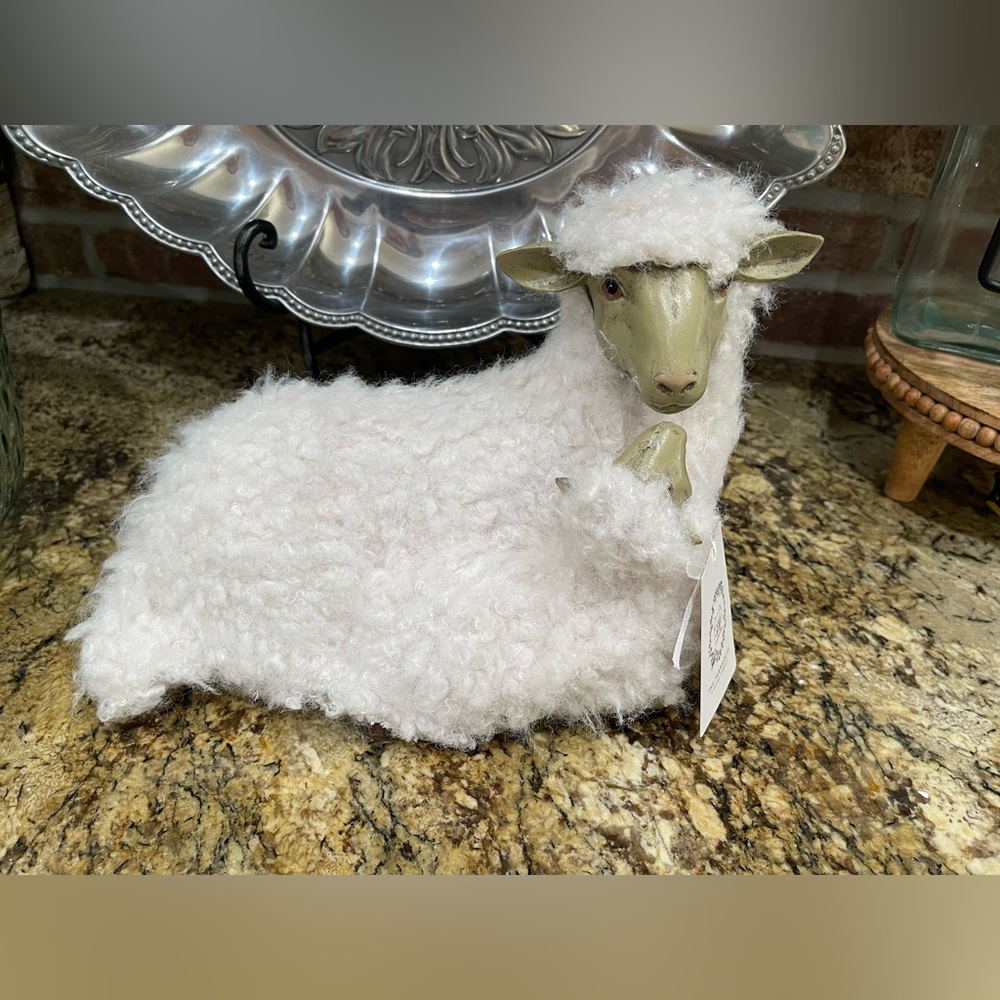 The Farmhouse by Rachel Ashwell wooly lamb decor - mother and baby - ADORABLE!